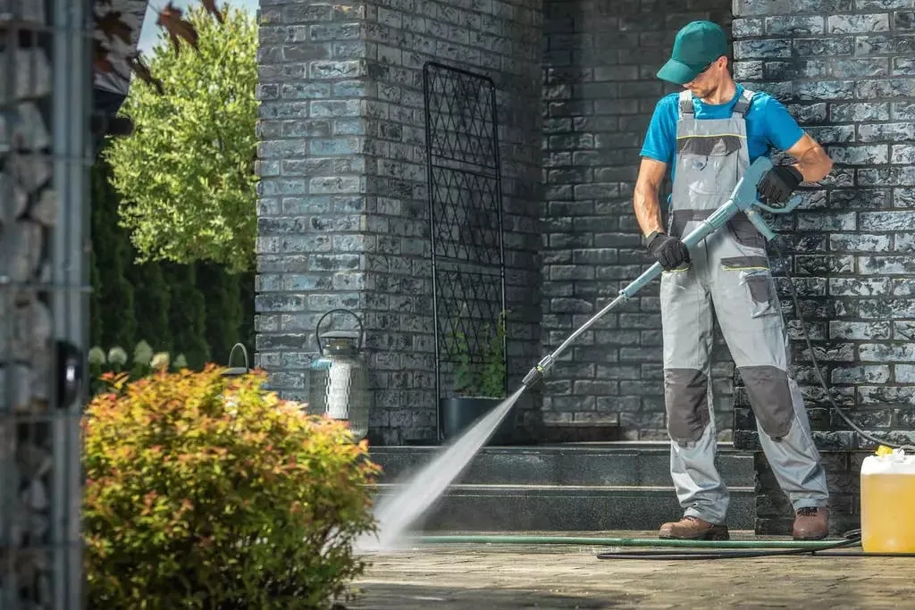 Kiwi SoftWash Rotorua: Comprehensive Exterior Cleaning Solutions